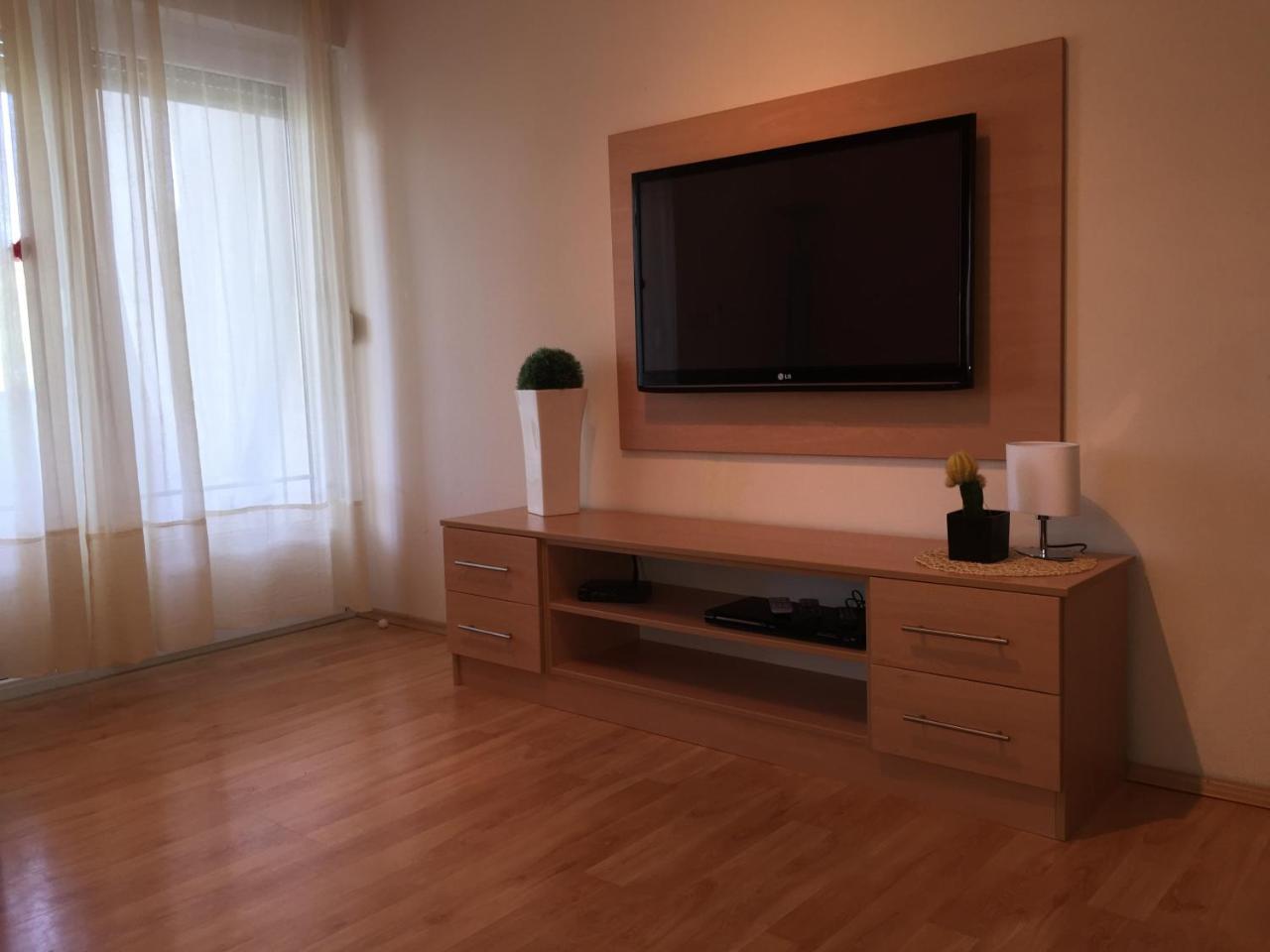 Apartment Natasa Palit Exterior foto